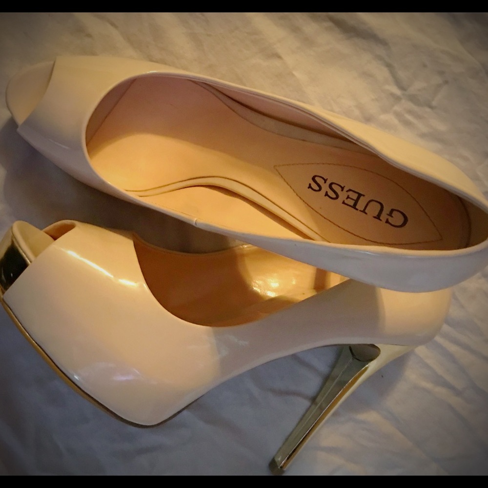 Open toed heels